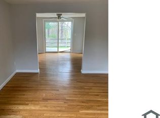 33 Atherton Rd, Foxboro, MA 02035