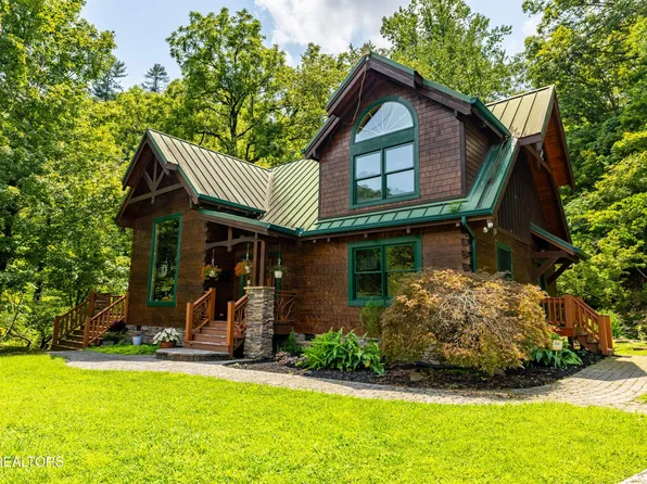 6860 E Lamar Alex Pkwy, Townsend, TN 37882