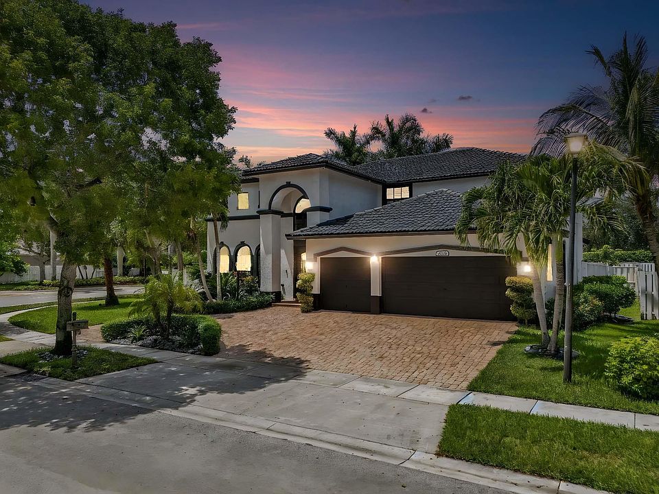 1st image of 1202 NW 141st Avenue