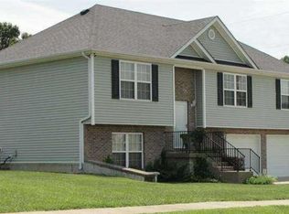 112 Seth Ct, Radcliff, KY 40160