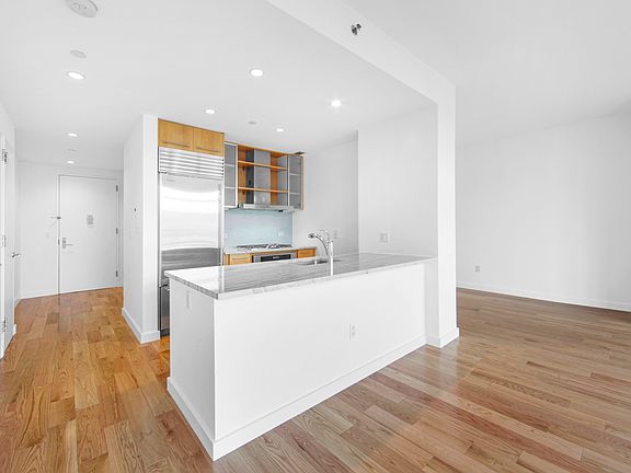 5th image of 1 Northside Piers APT 6F