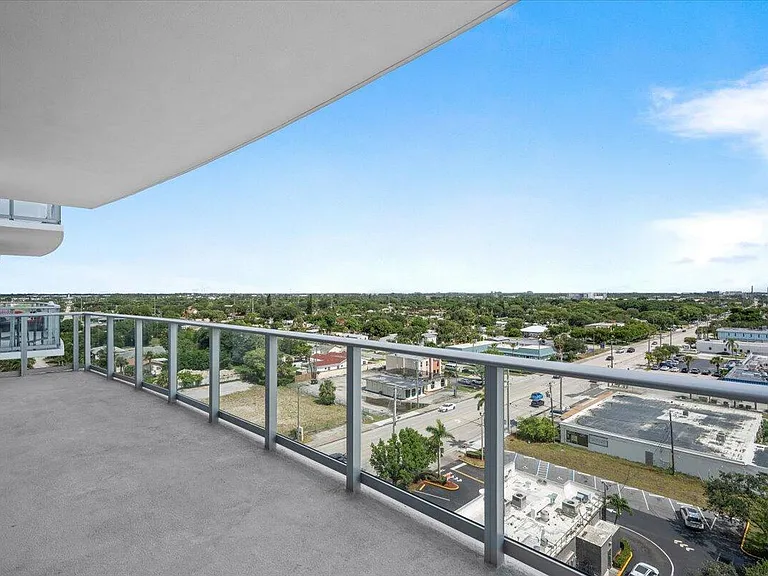 220 Lake Shore Dr #917 — Photo 32