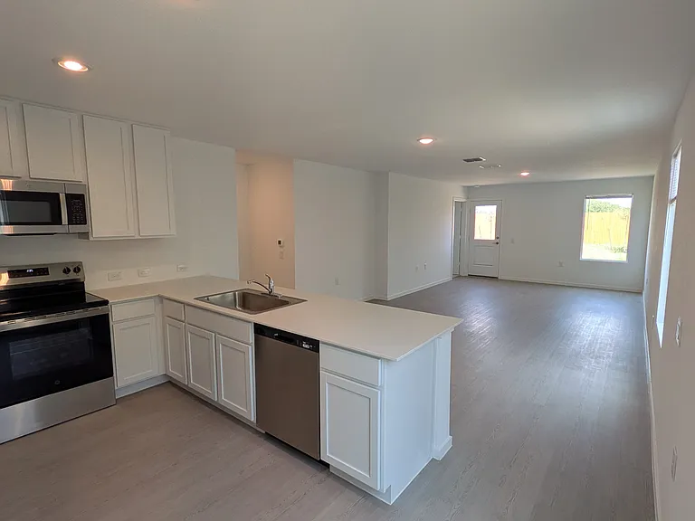 9219 Campbell Way — Photo 10