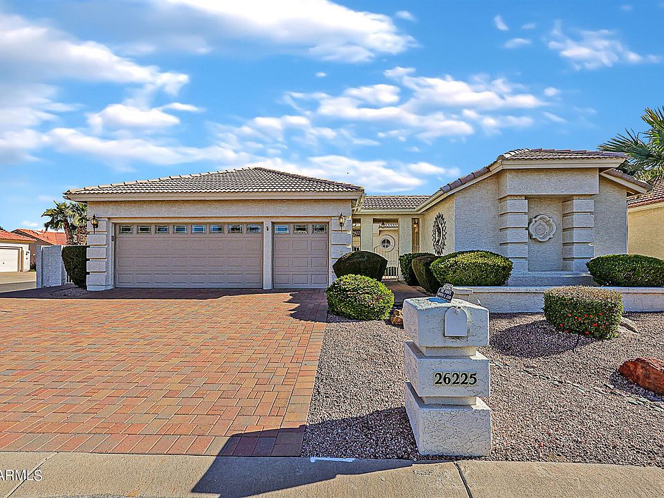 1st image of 26225 S Thistle Ln