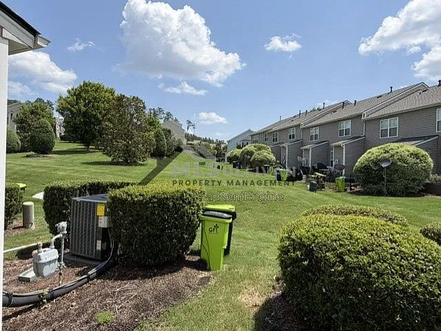100 Stratford Lakes Dr #221 — Photo 15