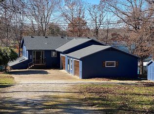 30202 Ottersway Rd, Gravois Mills, MO 65037