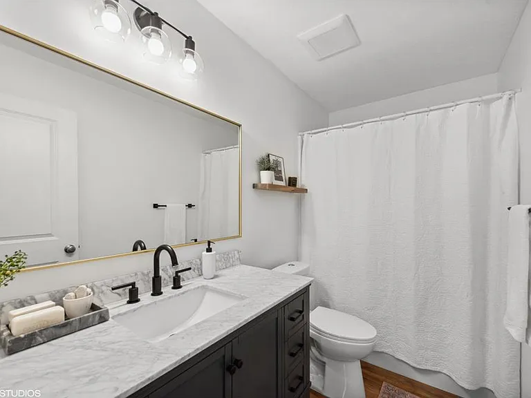 5827 Xerxes Ave S — Photo 48
