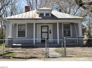28 Summit St, Petersburg, VA 23803
