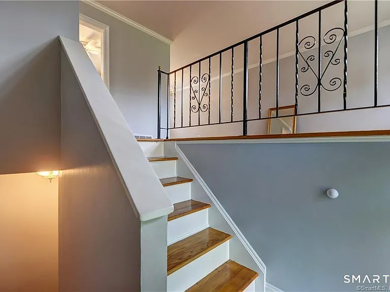 24 Beau St — Photo 19