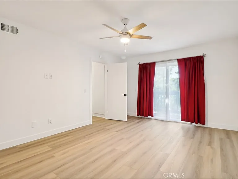 14913 Campus Park Dr #C — Photo 12