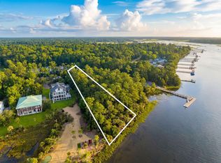 1384 Eden Rd, Awendaw, SC 29429