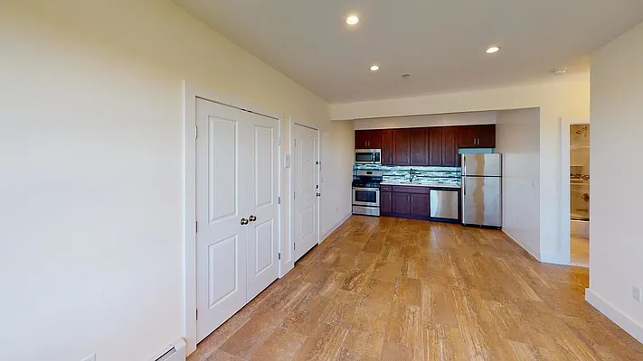 Rented by NY Space Finders Inc. | media 19