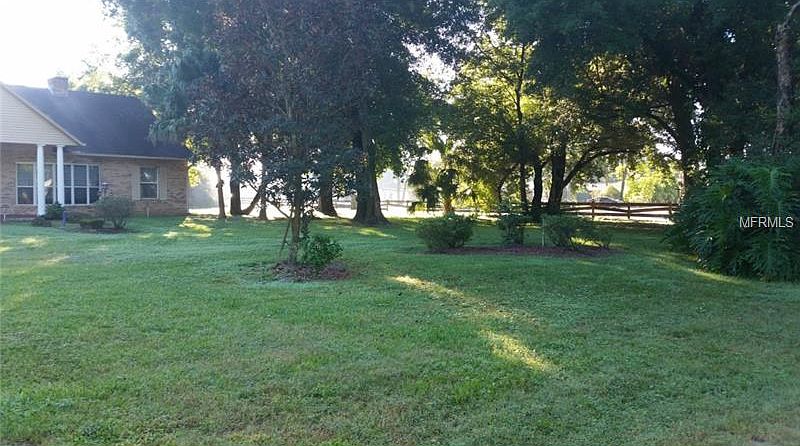2nd image of 749 Shadow Oaks Rd