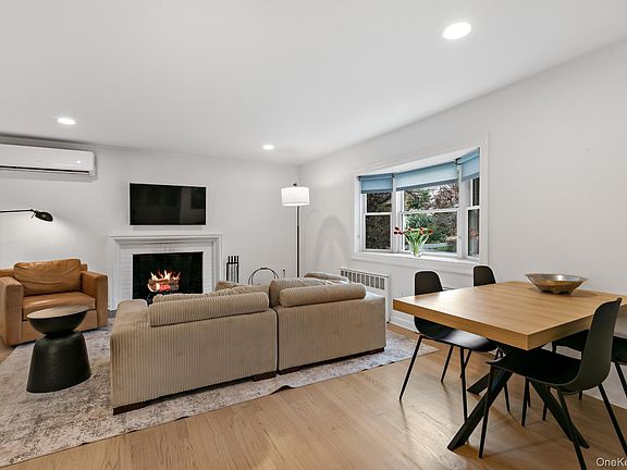 4th image of 16 Brook Street