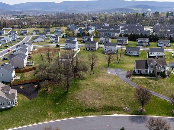 2nd image of 105 Compass Dr