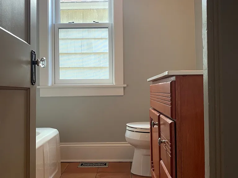 4519 N Sacramento Ave — Photo 30