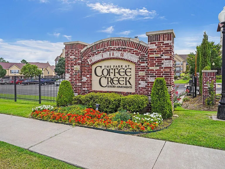 Coffee Creek — Photo 18