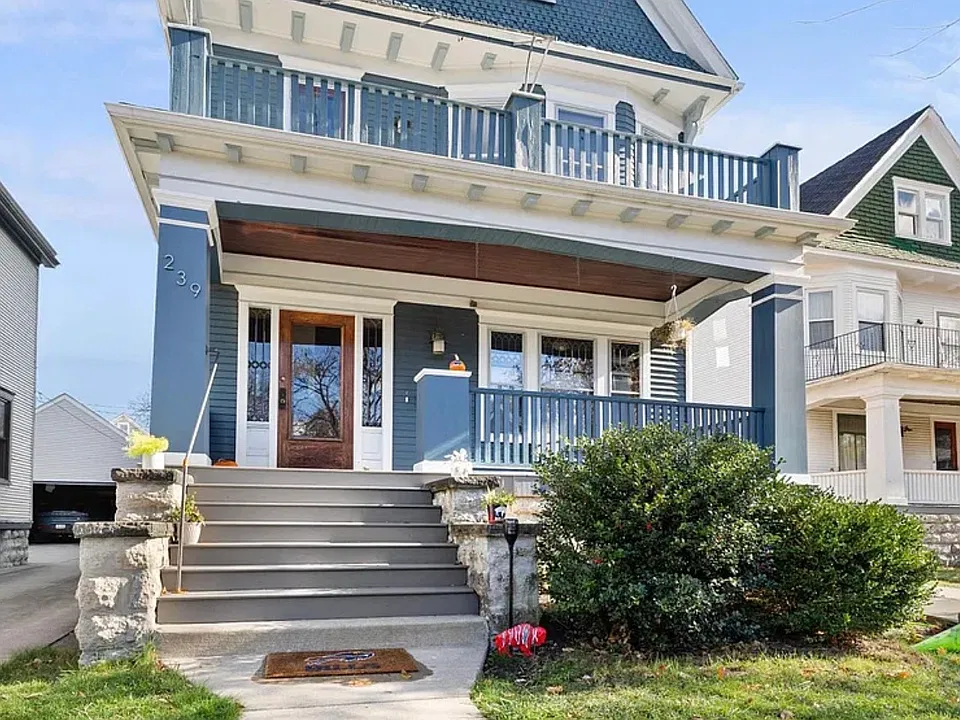 239 Summit Ave