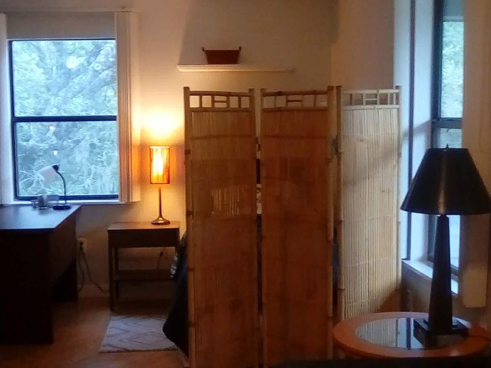 1st image of 1105 NW 5th Ave #1