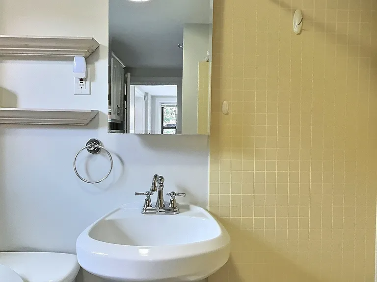 131 State St #1 — Photo 7