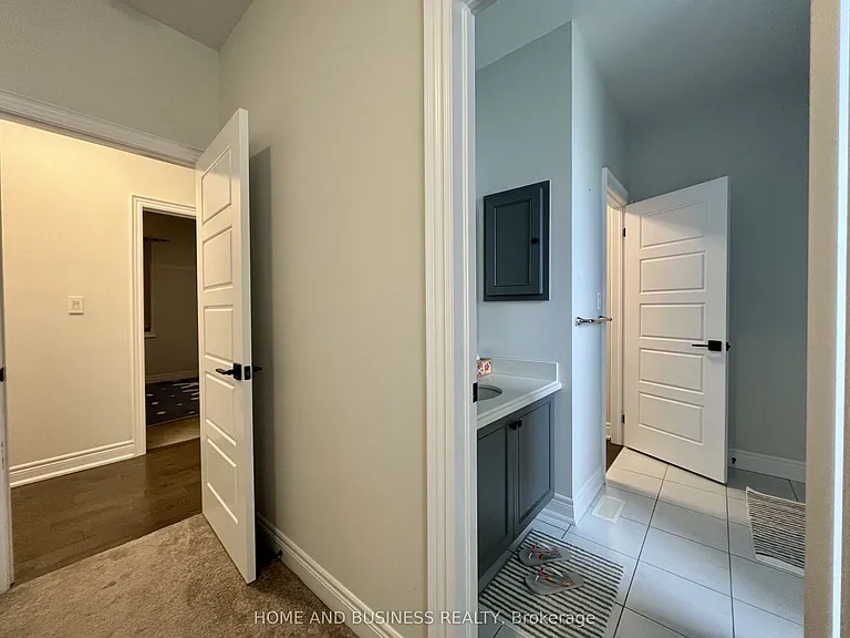152 Marvin Ave — Photo 35