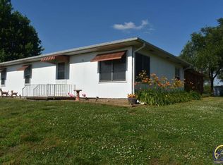 3623 62nd St, Meriden, KS 66512