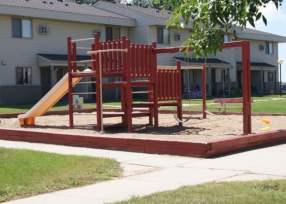 313 Knollwood St W, Annandale, MN 55302 Zillow