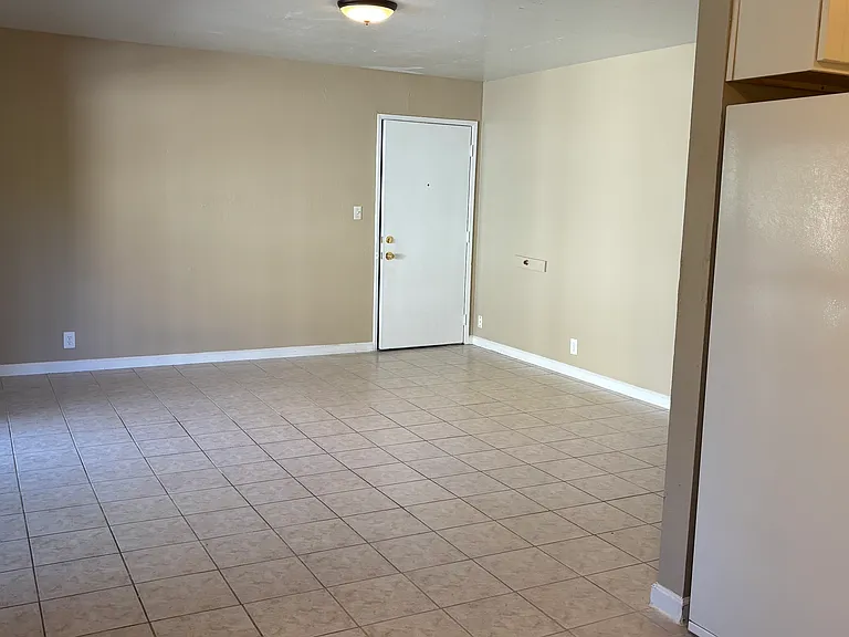 226 Arana Dr #C — Photo 3