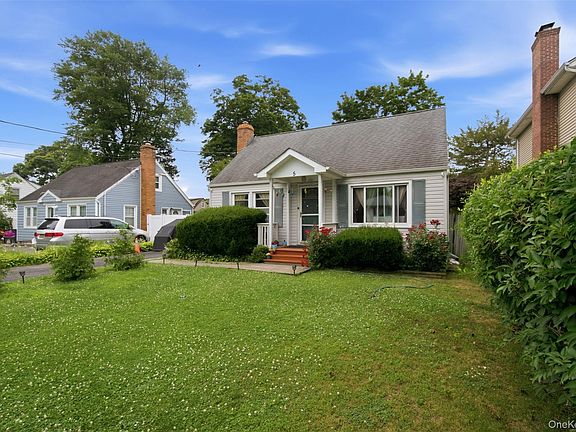 4th image of 5 Putnam Place