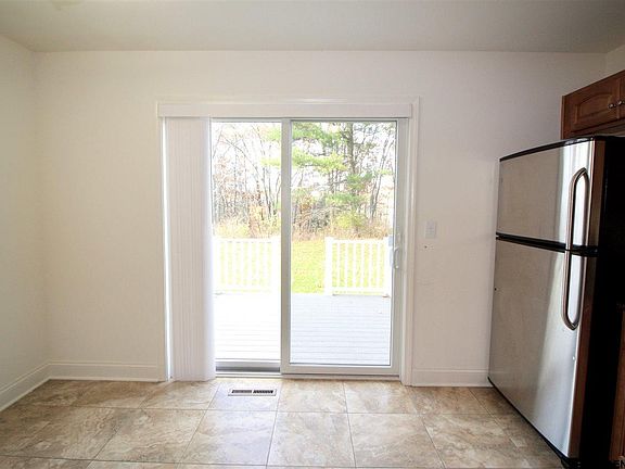 4th image of 14B Stone Crest Dr