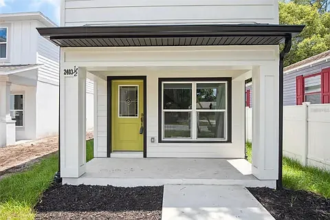 2403 E 19th Ave #1/2 — Photo 2