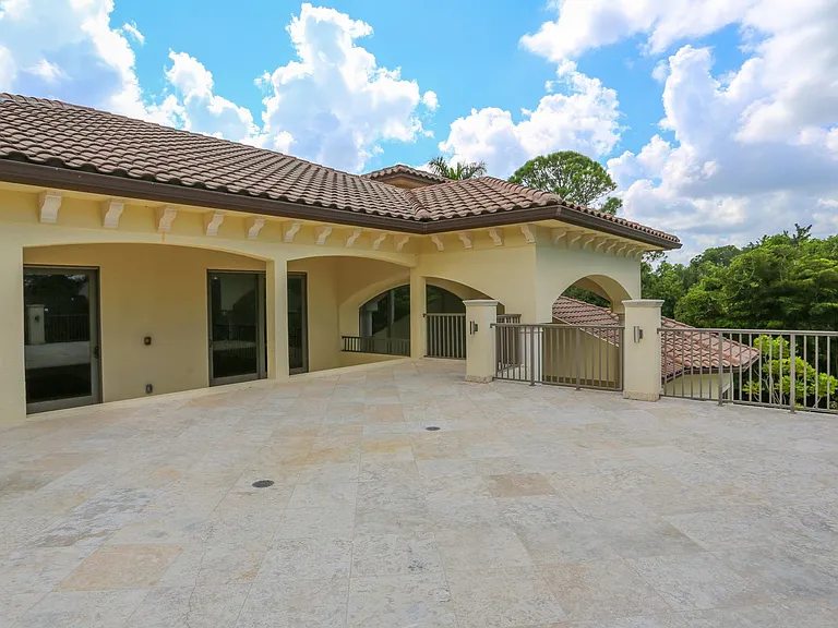 823 Cassena Rd — Photo 93