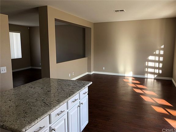 4th image of 11453 Autumn St