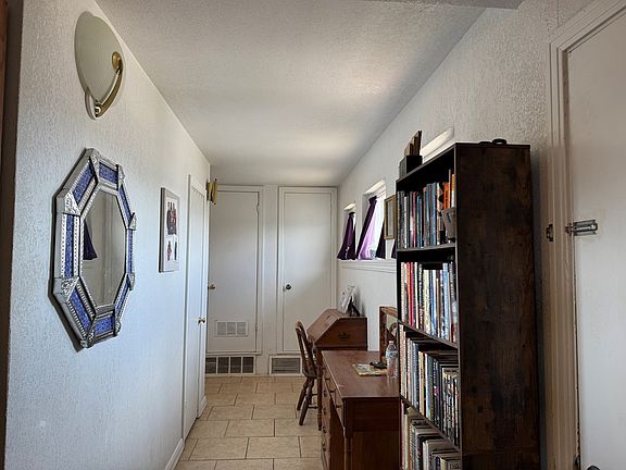 5th image of 2226 Nebraska St