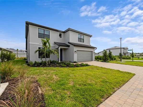 2084 FREEMONT WAY, NAPLES, FL 34120
