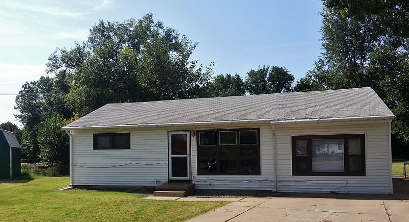 1st image of 3 Willow Ct