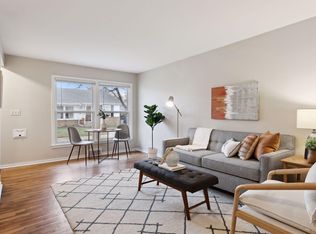 1850 Ford Pkwy, Saint Paul, MN 55116