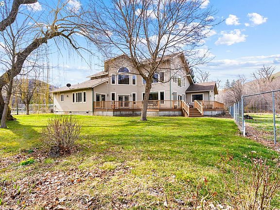 5th image of 54693 Bingham Rd