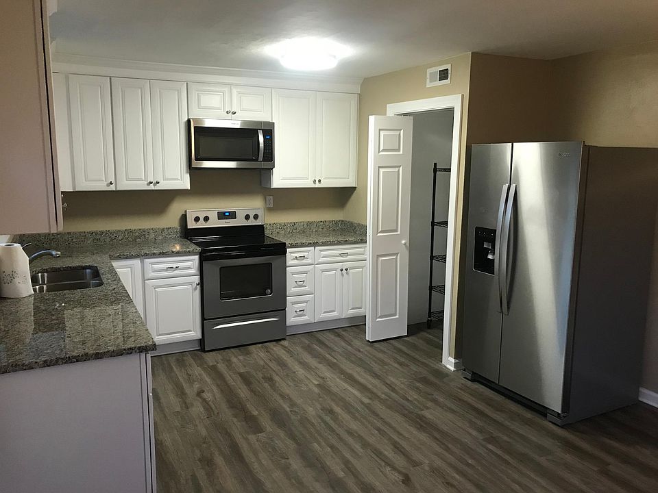 1st image of 3320 Lyons Ave #A