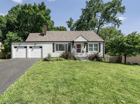 4338 Wood Ave, Kansas City, KS 66102