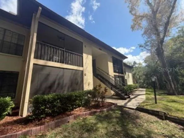 3301 Crystal Ct E APT O, Palm Harbor, FL 34685