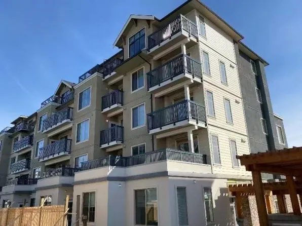 20487 65th Ave, Langley, BC V2Y 3E3