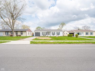 671 Maple Ln, Mooresville, IN, 46158
