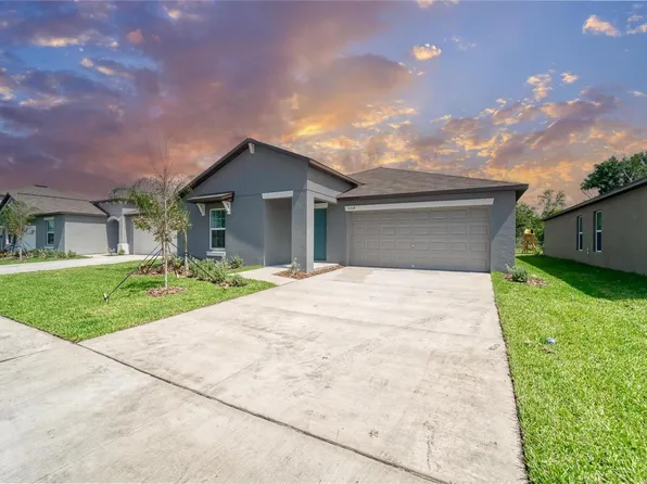 5514 Blue Azure Dr, Wimauma, FL