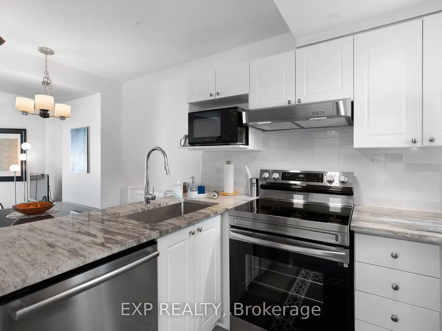 2 bed, $2,850 — Photo 4