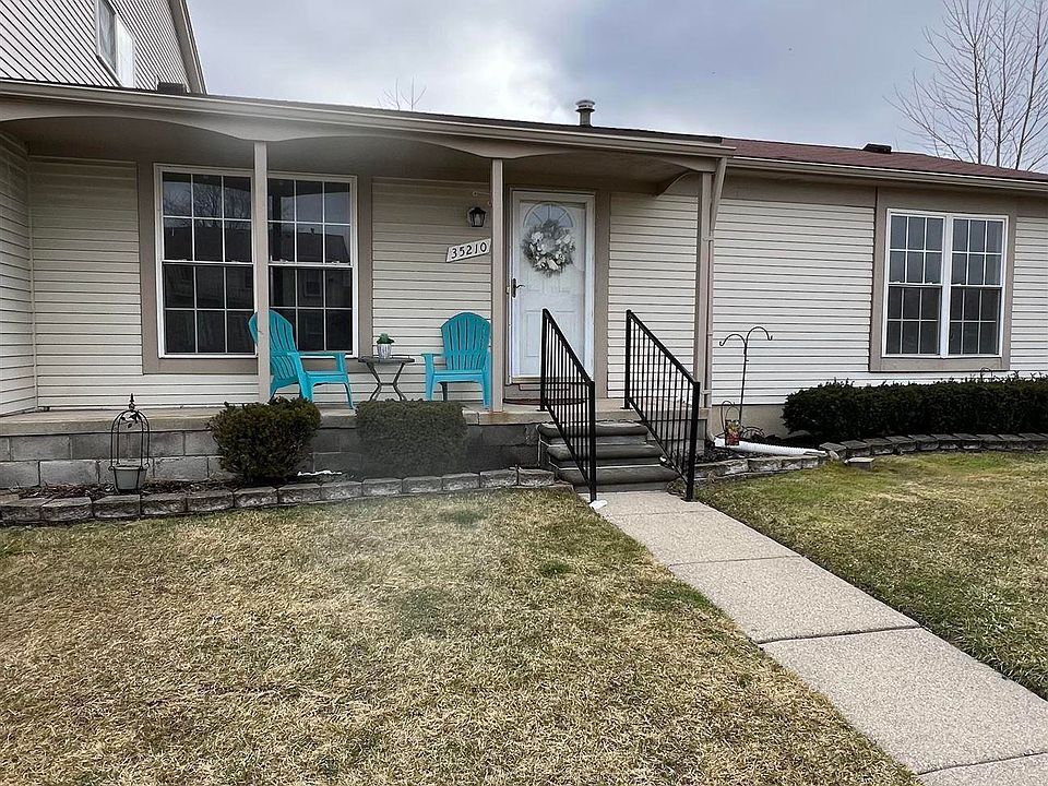 1st image of 35210 Taffy Dr