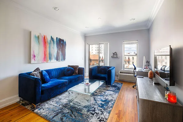 Rented by Oxford Property Group | media 5