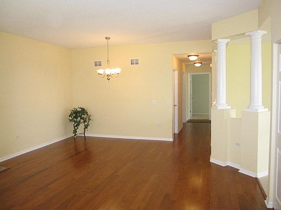 5th image of 223 Shadow Creek Cir #223