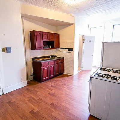 Rented by Nooklyn NYC LLC | media 7