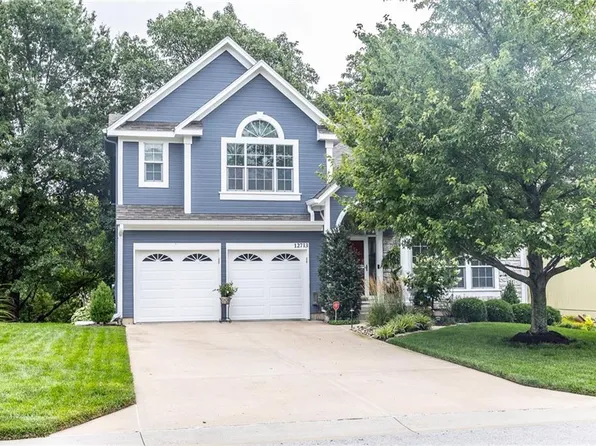 12713 S Gallery St, Olathe, KS 66062